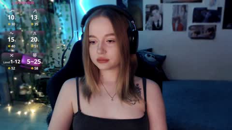 Snapshot of katerinaxvold chatting on 12.19.24 Lisa online show from 12.19.24