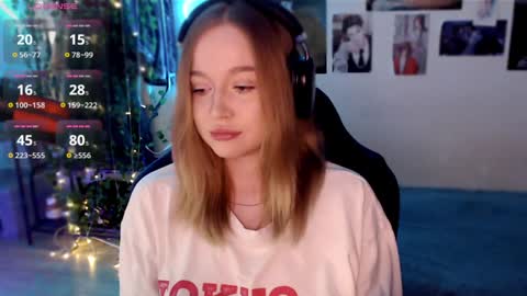 Snapshot of katerinaxvold chatting on 12.24.24 Lisa online show from 12.24.24