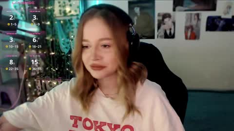 Snapshot of katerinaxvold chatting on 01.16.25 Lisa online show from 01.16.25