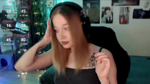Snapshot of katerinaxvold chatting on 01.18.25 Lisa online show from 01.18.25