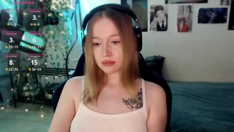 Snapshot of katerinaxvold chatting on 01.29.25 Lisa online show from 01.29.25