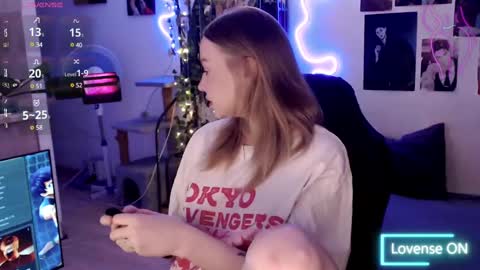 Snapshot of katerinaxvold chatting on 03.01.25 Lisa online show from 03.01.25