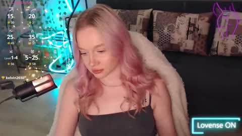 Snapshot of katerinaxvold chatting on 10.03.25 Lisa online show from 10.03.25