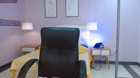 Snapshot of katerinx chatting on 12.03.25 katerin online show from 12.03.25