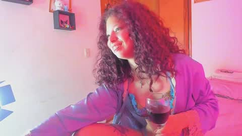 Snapshot of kathc_19 chatting on 12.27.24 Katerine online show from 12.27.24