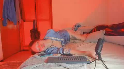 Snapshot of kathc_19 chatting on 01.15.25 Katerine online show from 01.15.25