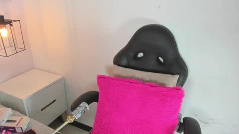 Khaty online show from 12.04.24