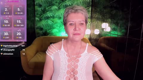 Snapshot of kathy_sunn chatting on 01.13.25 Kathy online show from 01.13.25