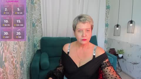 Snapshot of kathy_sunn chatting on 01.31.25 Kathy online show from 01.31.25