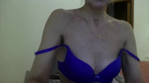 Snapshot of katia888 chatting on 01.23.25 katia888 online show from 01.23.25