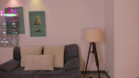 katieangel1 online show from 11.06.25