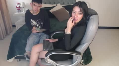 Snapshot of katnia_and_marcuz chatting on 12.19.24 Katnia and Marcuz online show from 12.19.24