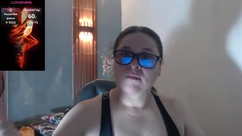 katty online show from 10.14.25