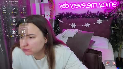 Snapshot of katyaneilson chatting on 01.19.25 Kate online show from 01.19.25