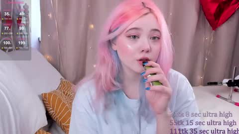 Snapshot of kawaii_yuki chatting on 02.17.25 Yuki  online show from 02.17.25