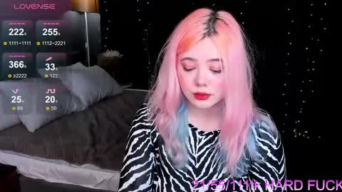 Snapshot of kawaii_yuki chatting on 03.10.25 Yuki  online show from 03.10.25