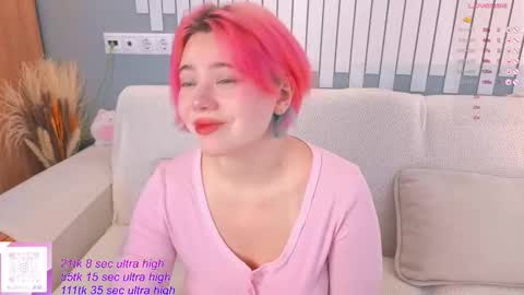 Snapshot of kawaii_yuki chatting on 10.17.25 Yuki  online show from 10.17.25