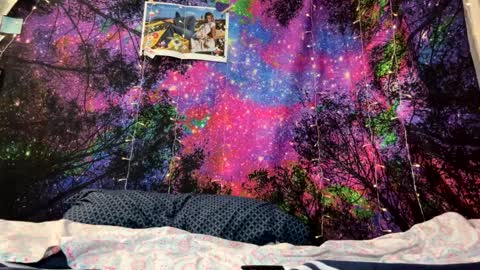 Snapshot of kay_la chatting on 09.26.25 kay_la online show from 09.26.25