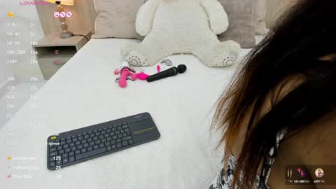 Snapshot of kaya_taraji chatting on 01.25.25 online show from 01.25.25