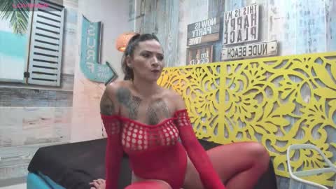 Kaya online show from 10.20.25