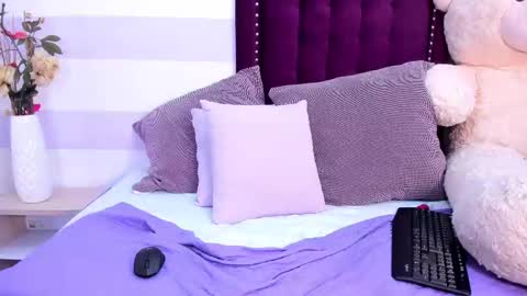 Snapshot of kaylin_jann chatting on 03.12.25 Kaylin Jann online show from 03.12.25
