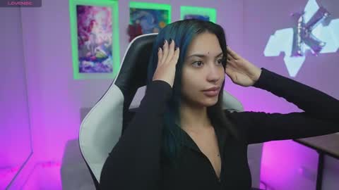 Kayra online show from 10.29.25