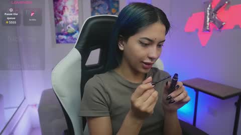 Kayra online show from 11.25.25