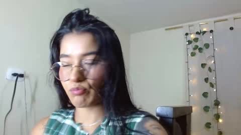 Snapshot of kazumi6 chatting on 12.28.24 KAZUMI online show from 12.28.24