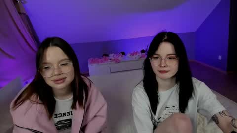 Snapshot of kebesheska chatting on 02.10.25 Seb Polly Roxy Jonny online show from 02.10.25