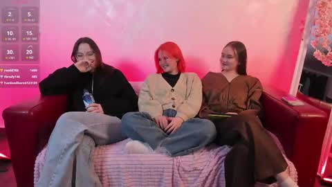 Snapshot of kebesheska chatting on 03.03.25 Seb Polly Roxy Jonny online show from 03.03.25