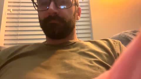 Snapshot of keepquietj chatting on 02.14.25 keepquietj online show from 02.14.25