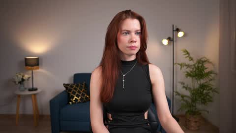 Snapshot of keira_knight chatting on 01.07.25 keira_knight online show from 01.07.25