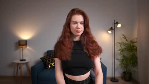 Snapshot of keira_knight chatting on 02.24.25 keira_knight online show from 02.24.25