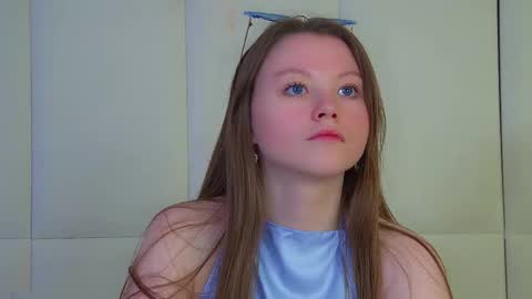 Keira online show from 11.21.25