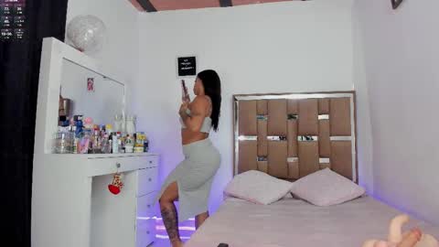 Snapshot of kendall_ewers chatting on 09.09.25 Kendall ewers online show from 09.09.25