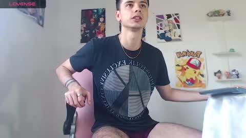 Snapshot of kendall_ros chatting on 01.09.25 kendall ross online show from 01.09.25