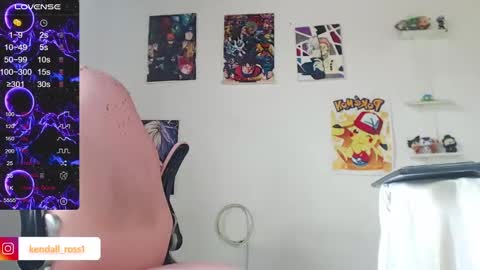 Snapshot of kendall_ros chatting on 02.21.25 kendall ross online show from 02.21.25