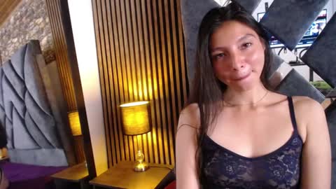 Snapshot of kendall_saenz chatting on 01.11.25 kendall_saenz online show from 01.11.25