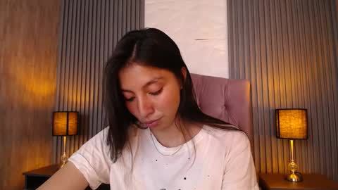 Snapshot of kendall_saenz chatting on 02.18.25 kendall_saenz online show from 02.18.25