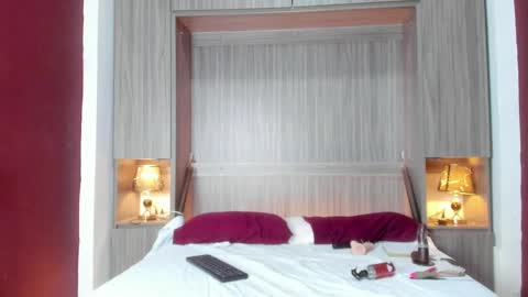 Snapshot of kendallrosse1 chatting on 02.13.25 Kendal online show from 02.13.25