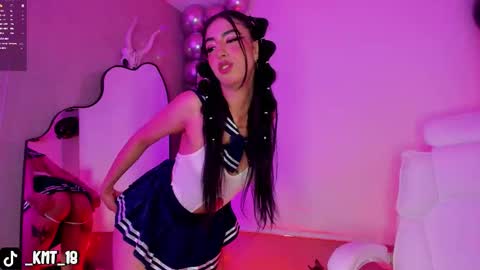 Kendra  online show from 10.10.25