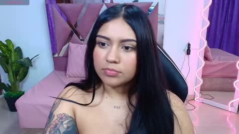 kendra online show from 10.18.25