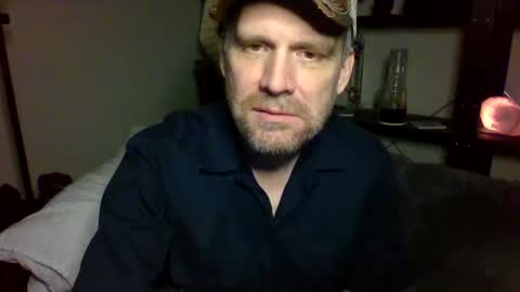 Snapshot of kenkuddles chatting on 01.18.25 Ken Kuddles online show from 01.18.25