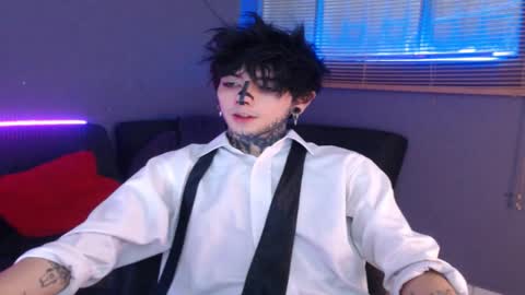 Snapshot of kenny__hot chatting on 11.10.25 kenny online show from 11.10.25