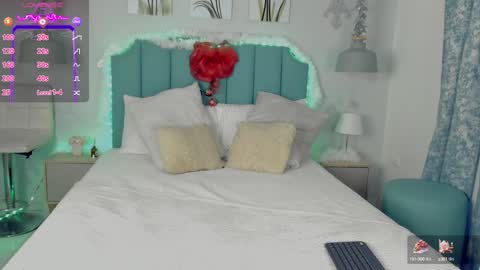 kentha_mitchells online show from 12.14.24