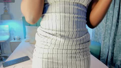 kentha_mitchells online show from 03.10.25