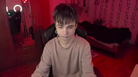 Looking for a moderator I PVT IS OPEN online show from 11.29.25