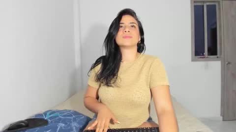 Snapshot of keranishakti chatting on 10.22.25 Kerani  online show from 10.22.25