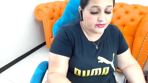 K E R L Y online show from 01.20.25