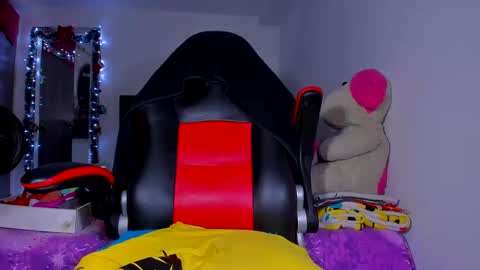 Snapshot of kerlysmith24 chatting on 12.03.24 Kerlysmith24 online show from 12.03.24